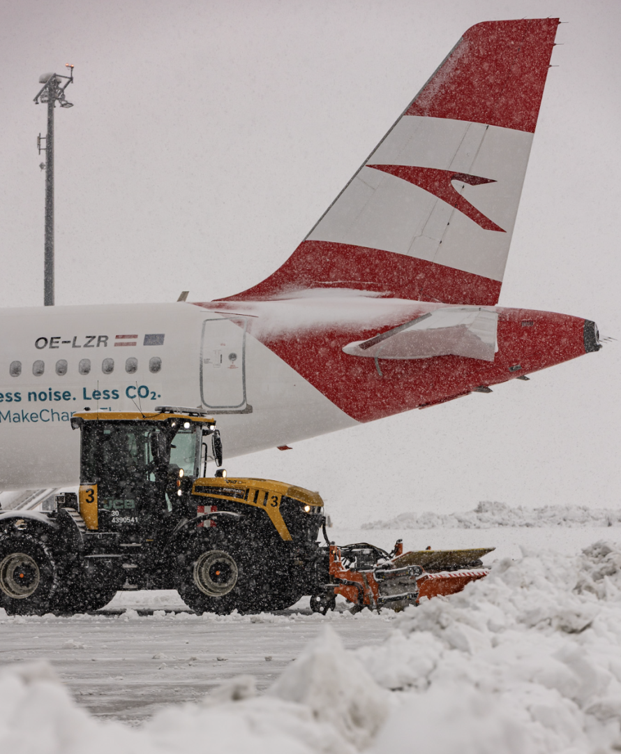 Snow vienna airport 1